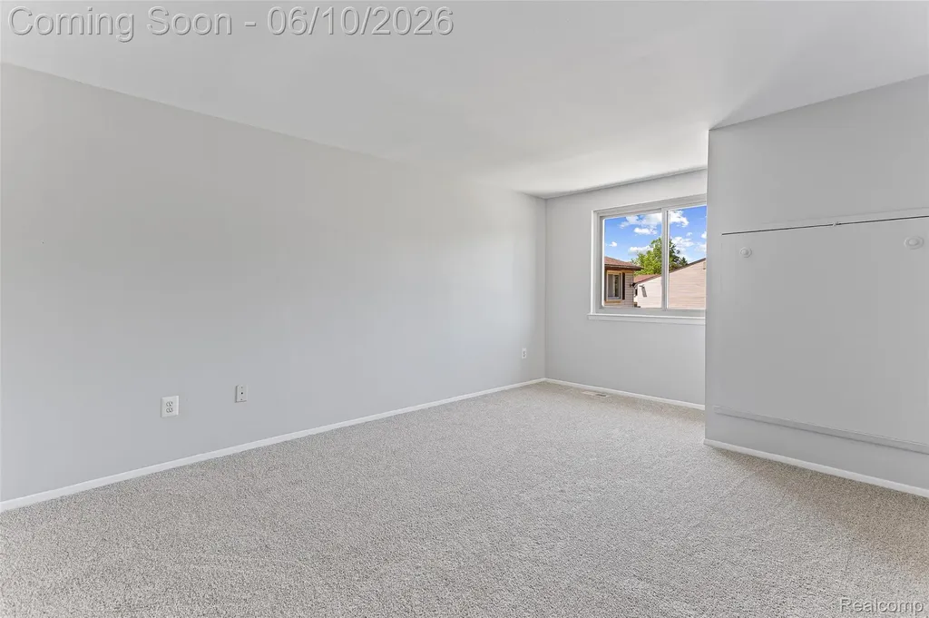 24973 Mayfair Street Flat Rock City MI 48134