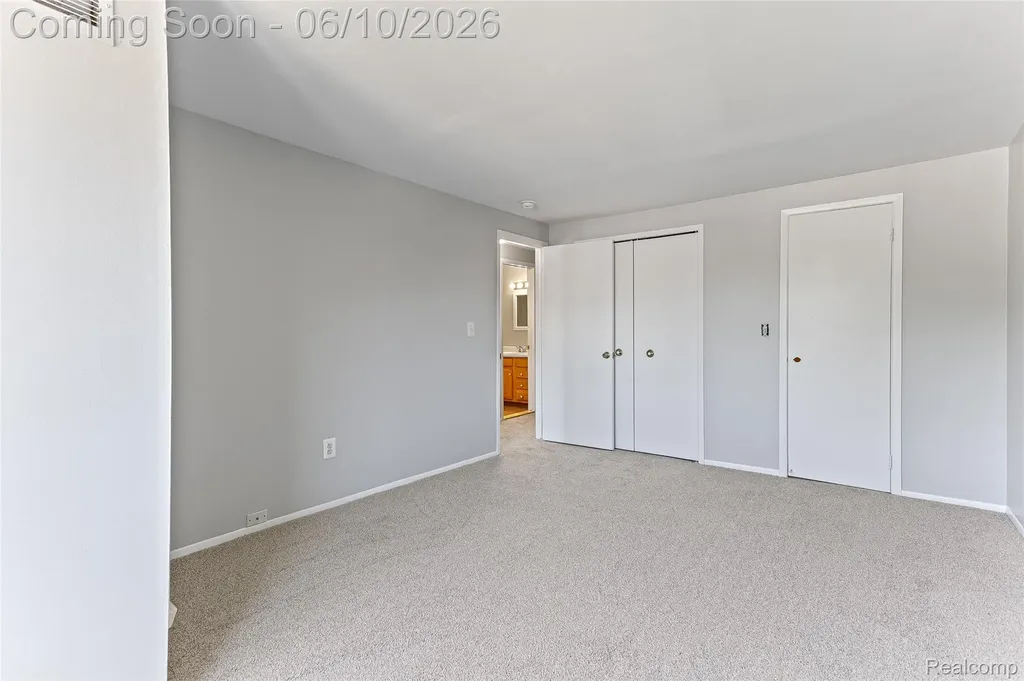 24973 Mayfair Street Flat Rock City MI 48134