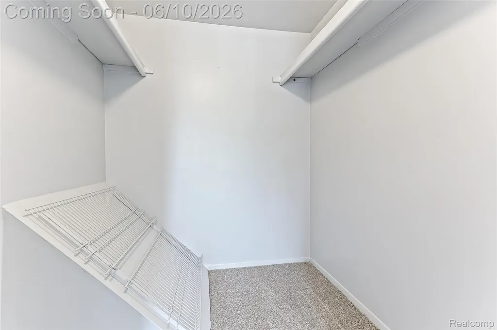 24973 Mayfair Street Flat Rock City MI 48134
