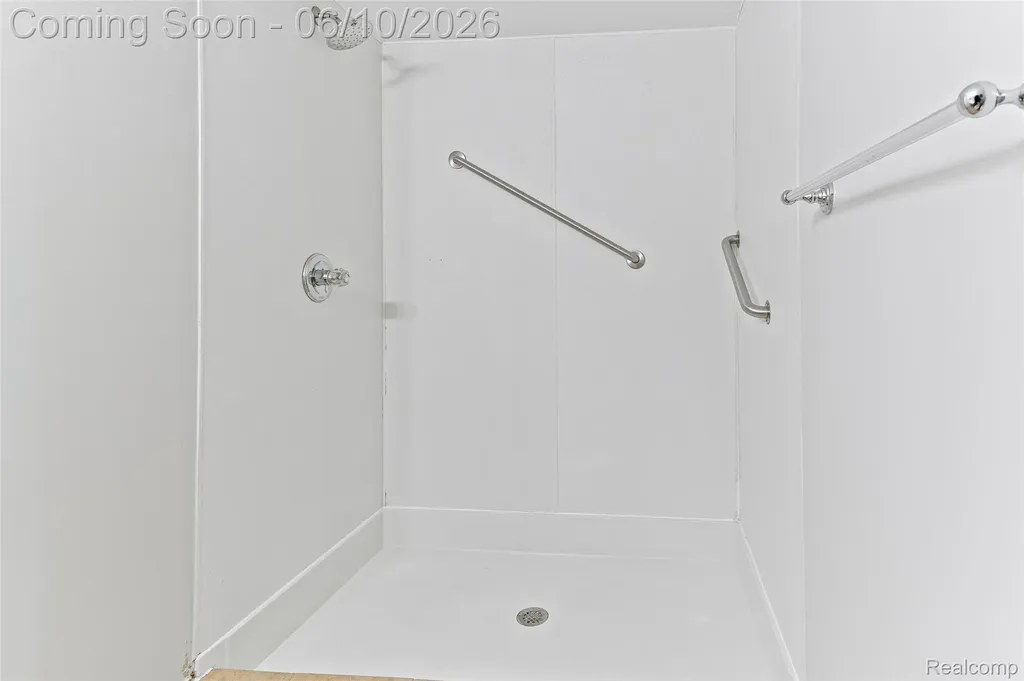 24973 Mayfair Street Flat Rock City MI 48134