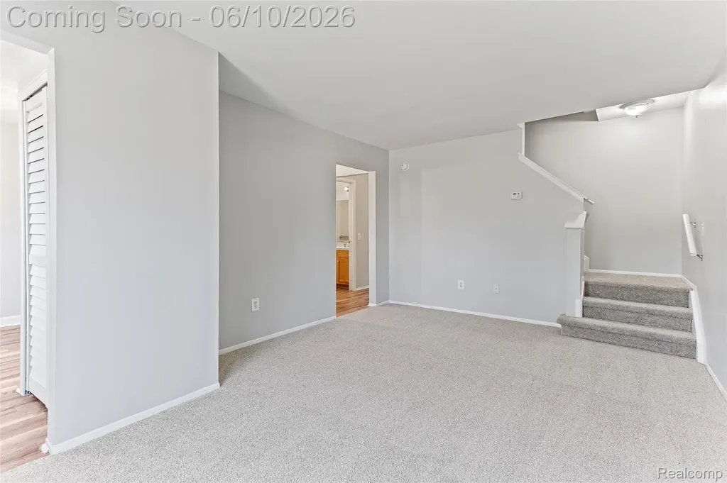 24973 Mayfair Street Flat Rock City MI 48134