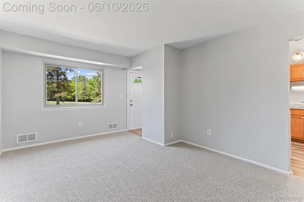 24973 Mayfair Street Flat Rock City MI 48134
