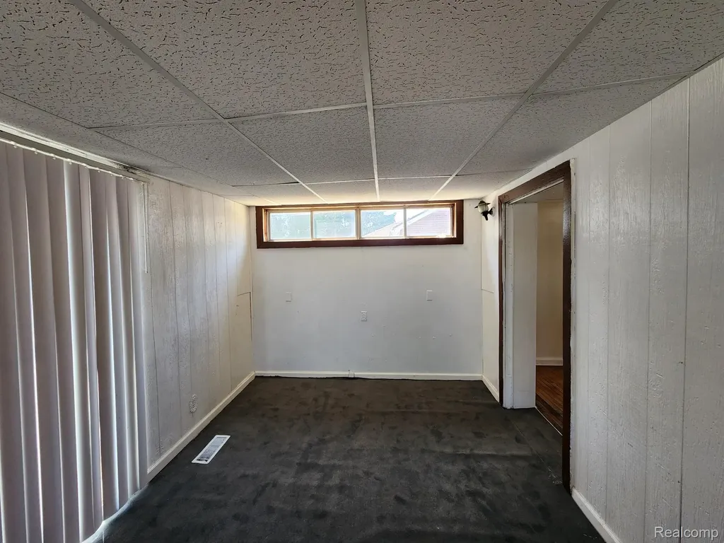 9262 Piedmont Street Detroit City MI 48228