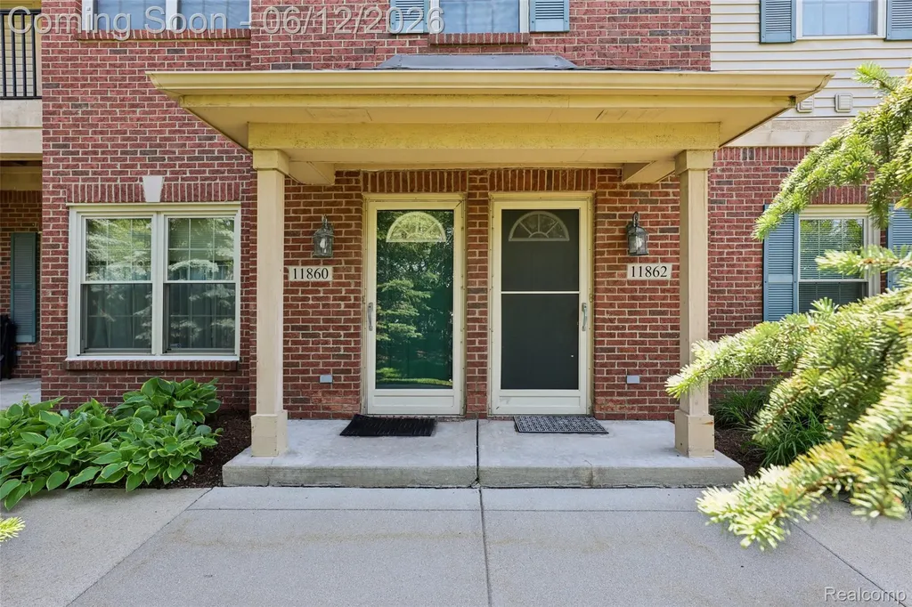11862 Farmington Road Livonia City MI 48150