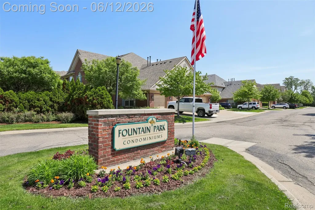 11862 Farmington Road Livonia City MI 48150