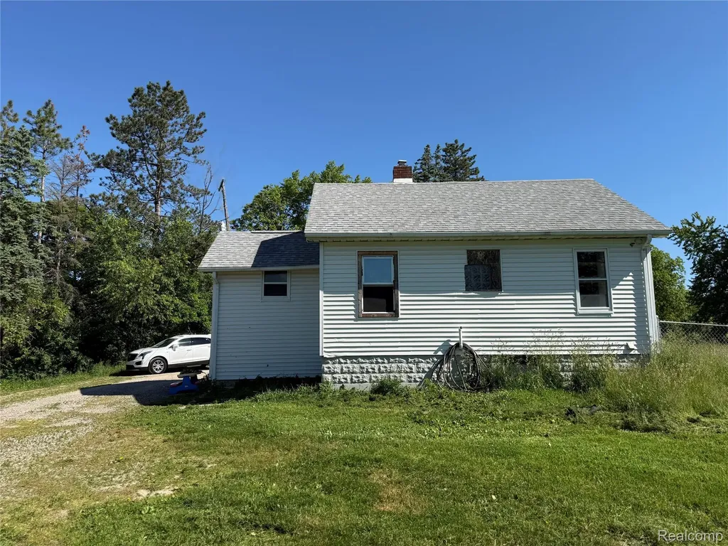 10323 Halsey Road Grand Blanc Charter Township MI 48439