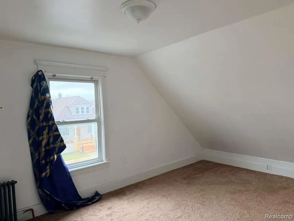 11756 Dyar Street Hamtramck City MI 48212