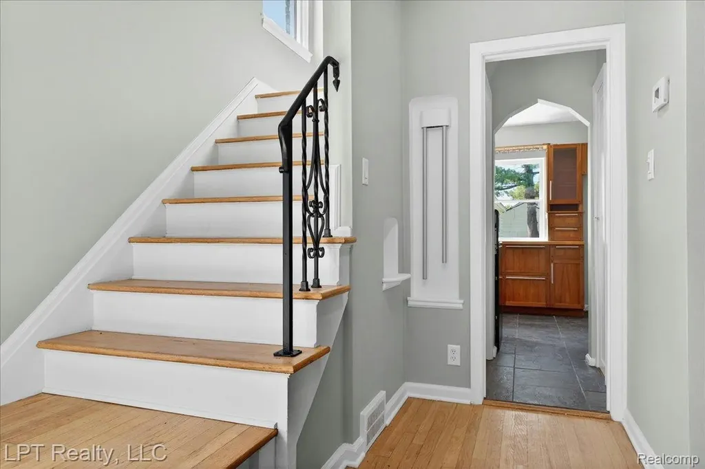 13171 Mercier Street Southgate City MI 48195