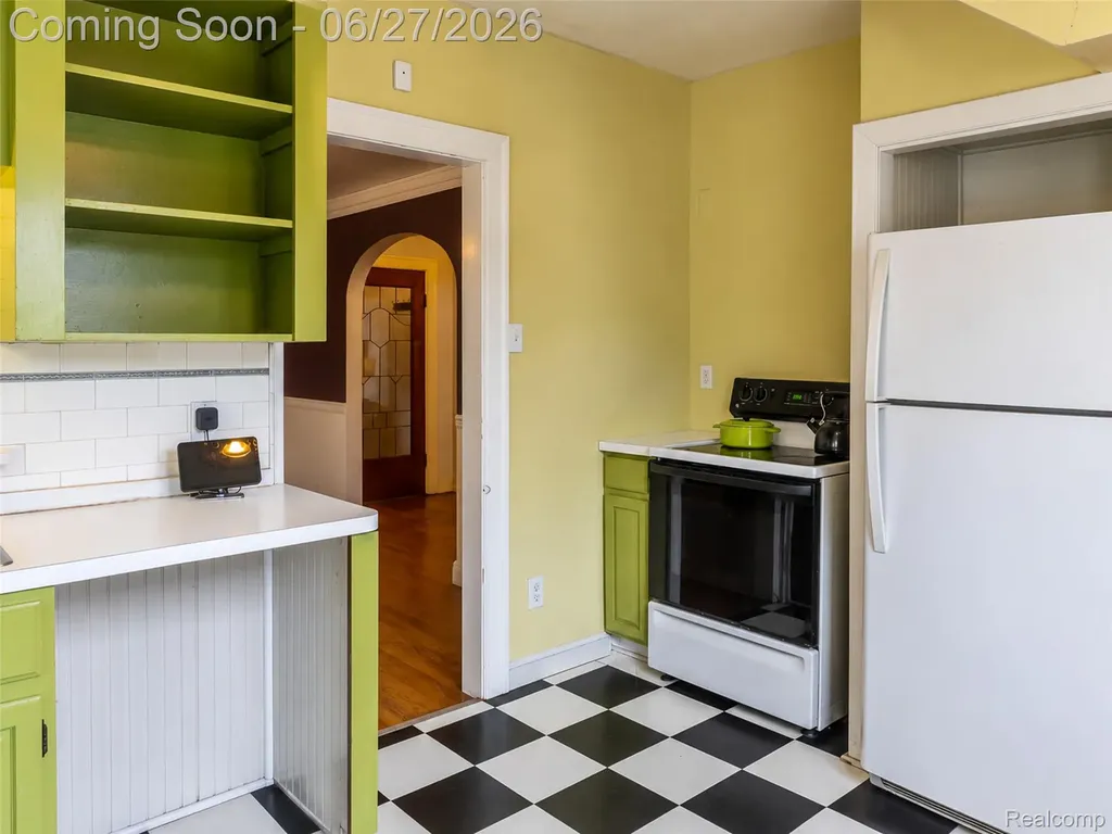 15080 Artesian Street Detroit City MI 48223