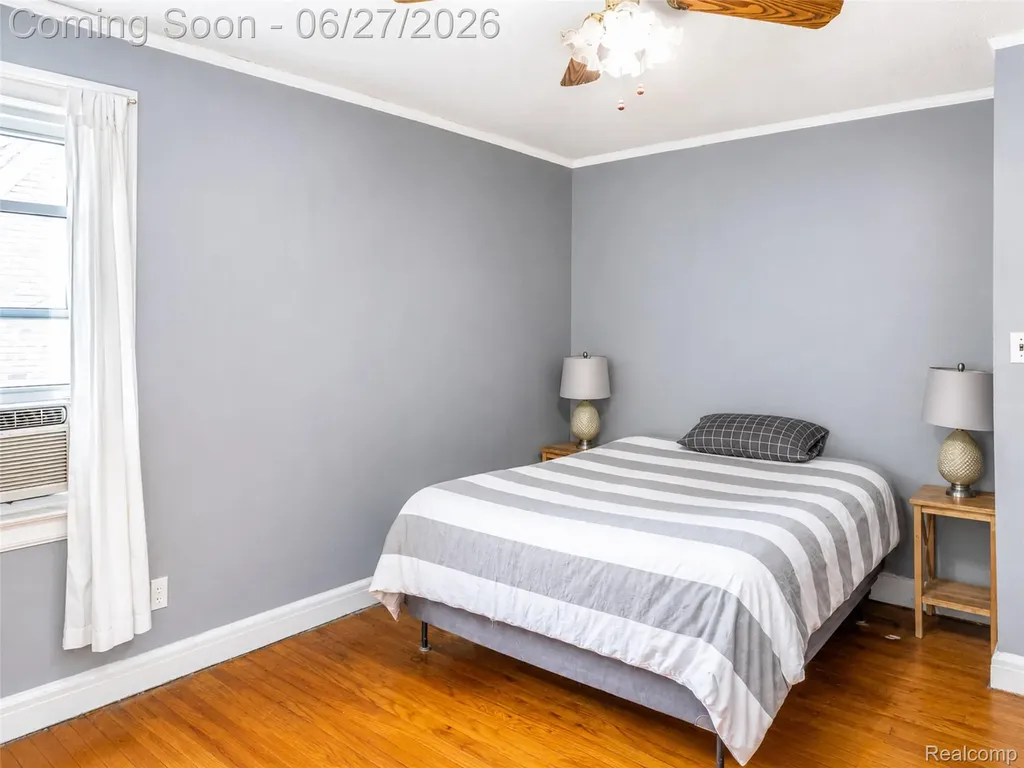 15080 Artesian Street Detroit City MI 48223