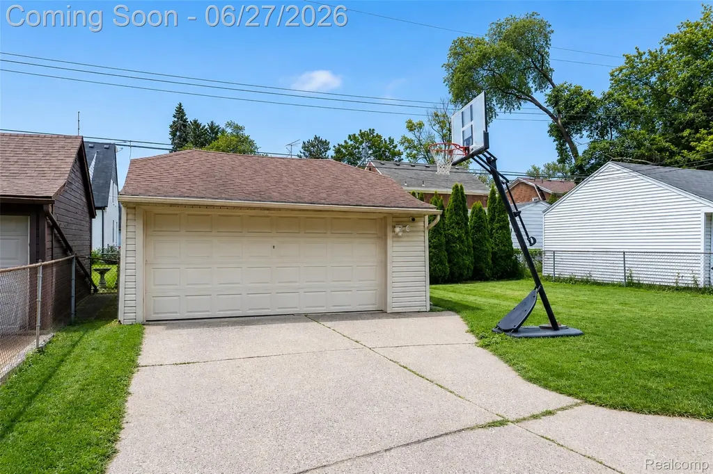 15080 Artesian Street Detroit City MI 48223