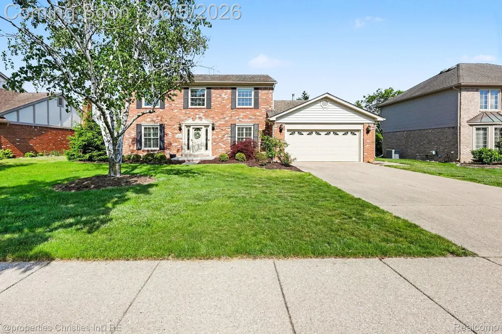 18454 Queensbury Drive Livonia City MI 48152