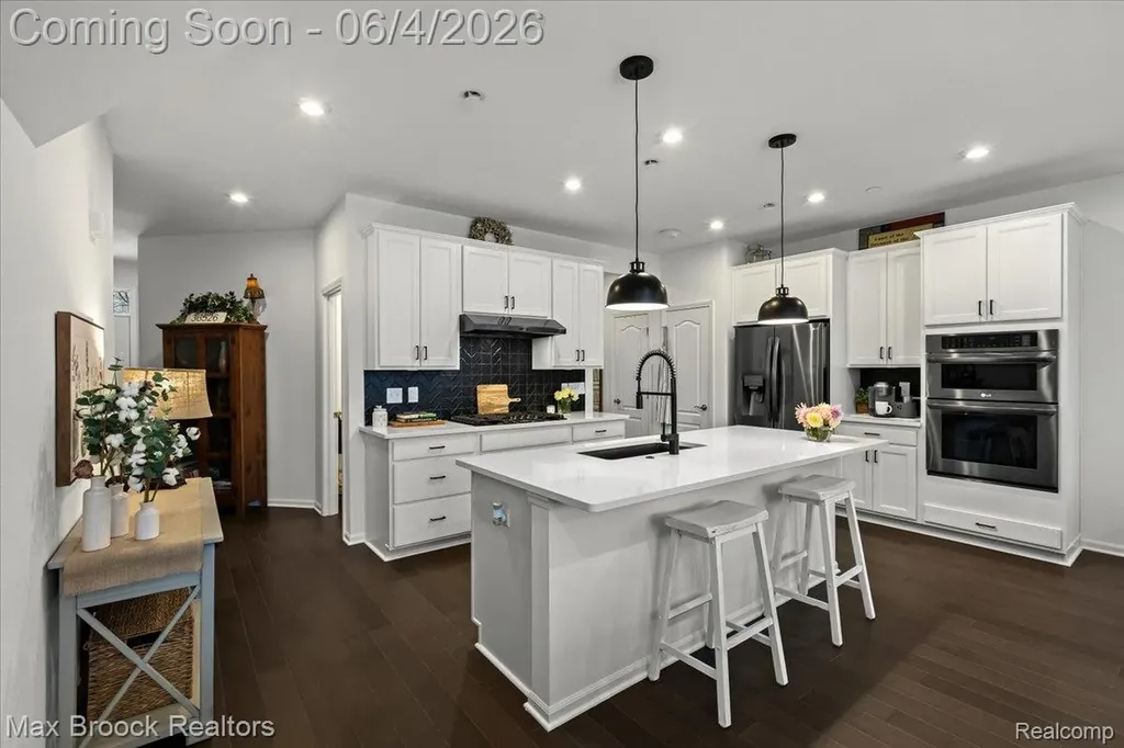 40115 Premier Drive Northville Township MI 48170