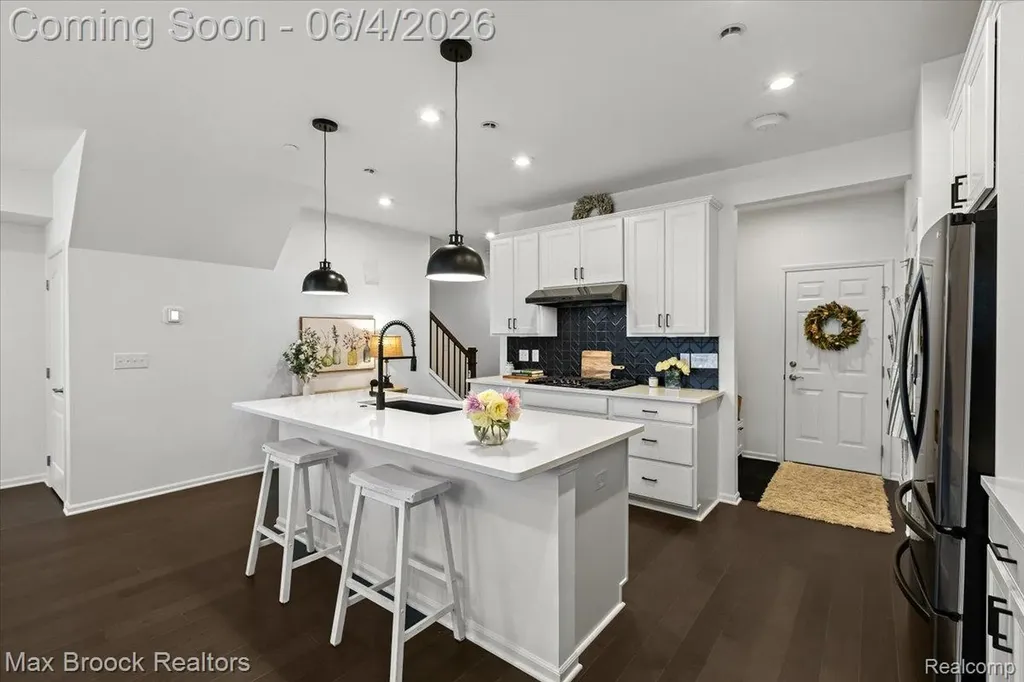 40115 Premier Drive Northville Township MI 48170