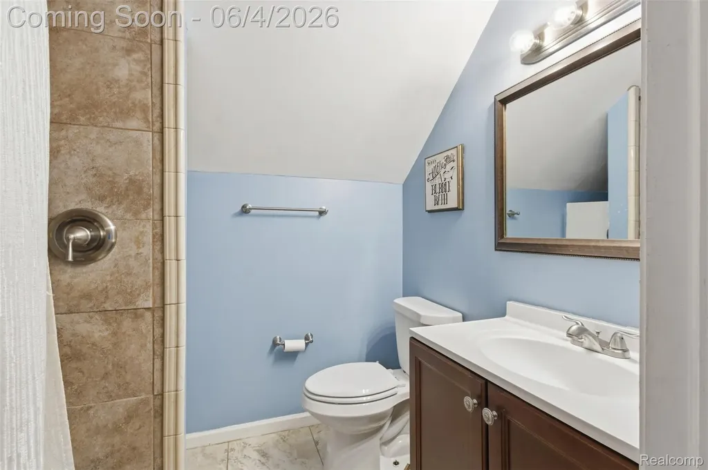 9615 Wormer Redford Charter Township MI 48239