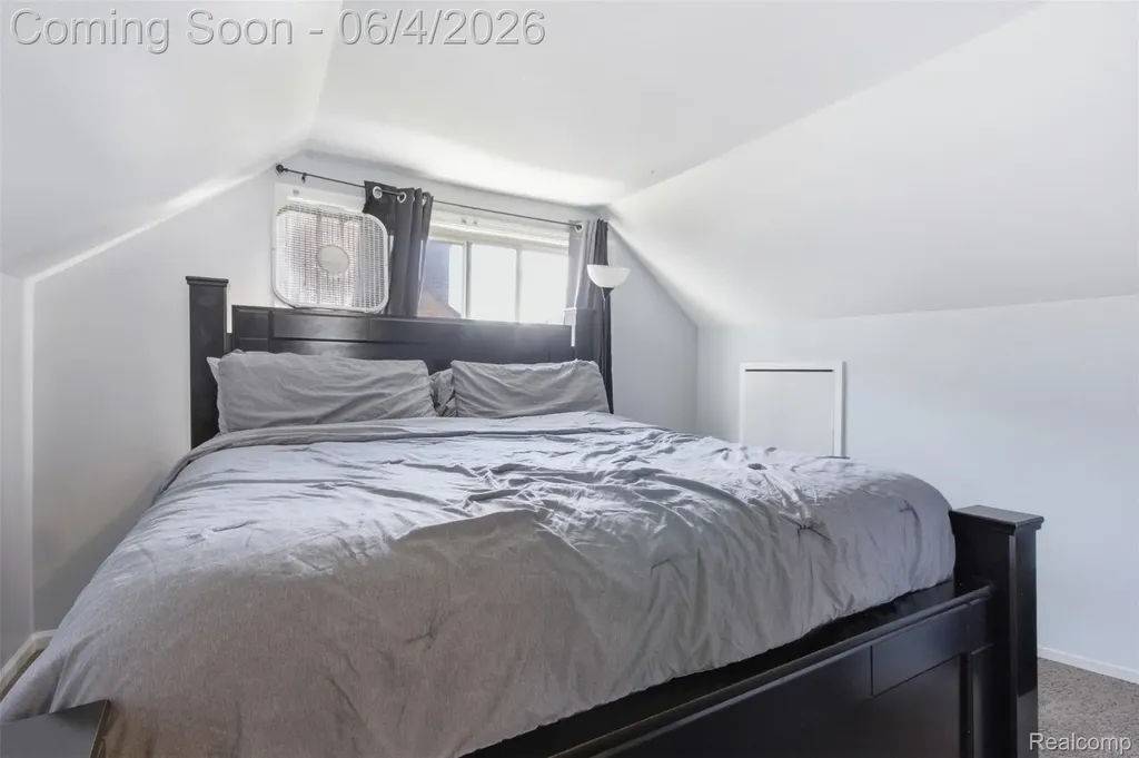 9615 Wormer Redford Charter Township MI 48239