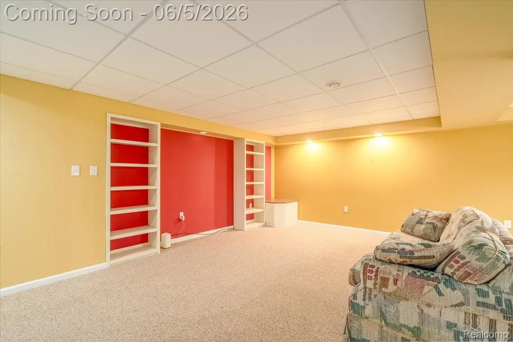49105 Hawksburry Road Canton Charter Township MI 48188