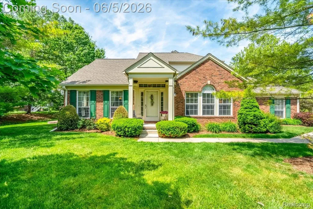 49105 Hawksburry Road Canton Charter Township MI 48188