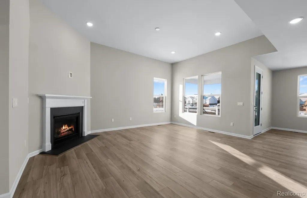 20601 West Kilburn Drive Macomb Township MI 48044