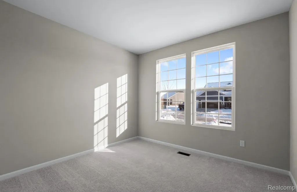 20601 West Kilburn Drive Macomb Township MI 48044