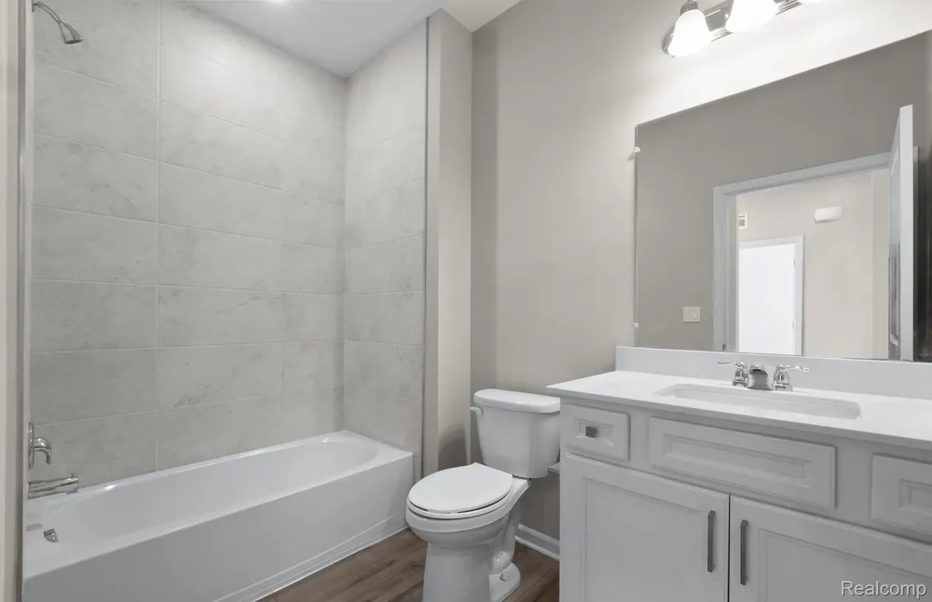 20601 West Kilburn Drive Macomb Township MI 48044