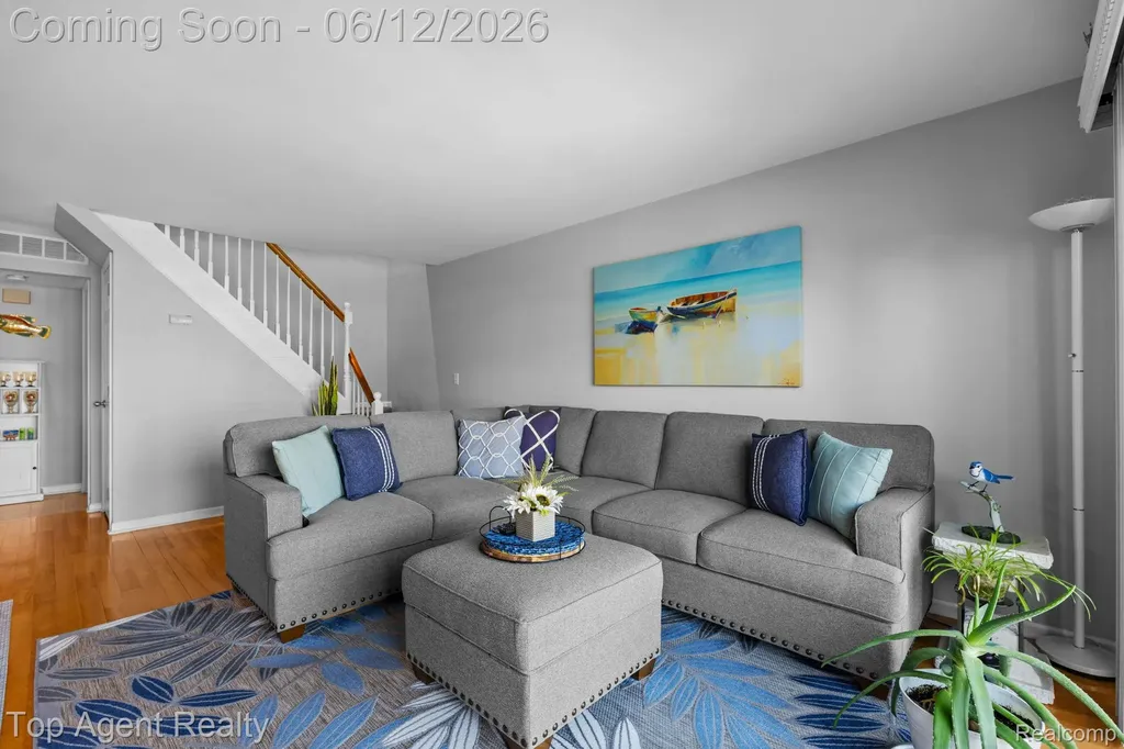 7214 Harbor Drive Clay Township MI 48001