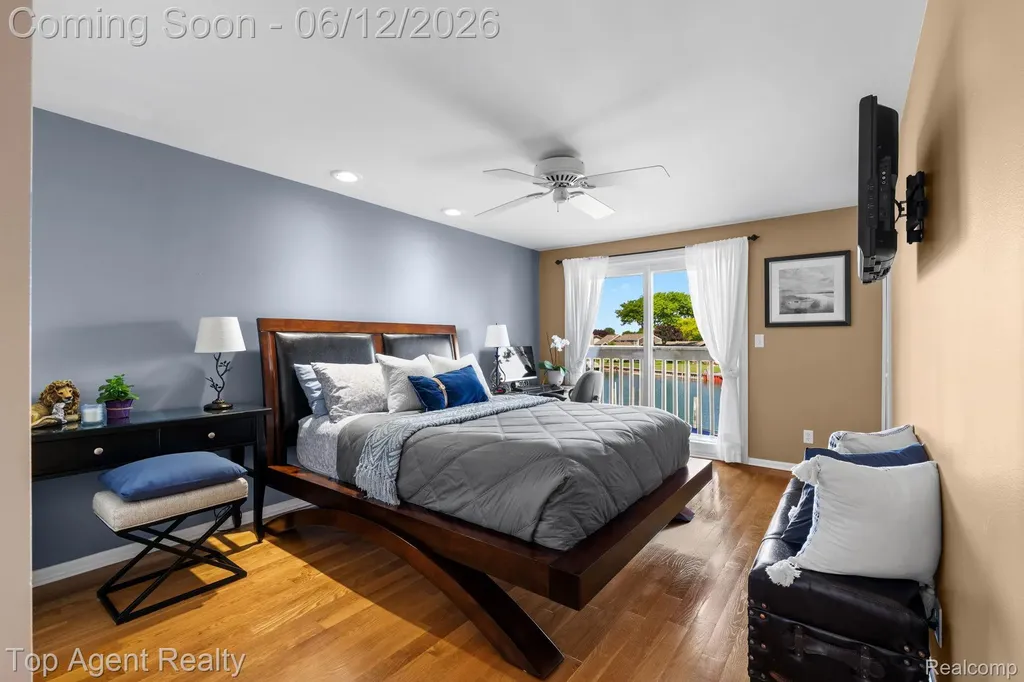 7214 Harbor Drive Clay Township MI 48001
