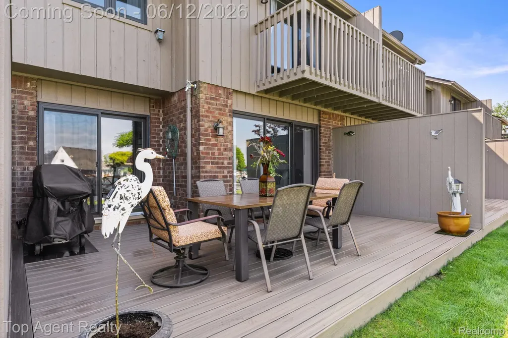 7214 Harbor Drive Clay Township MI 48001
