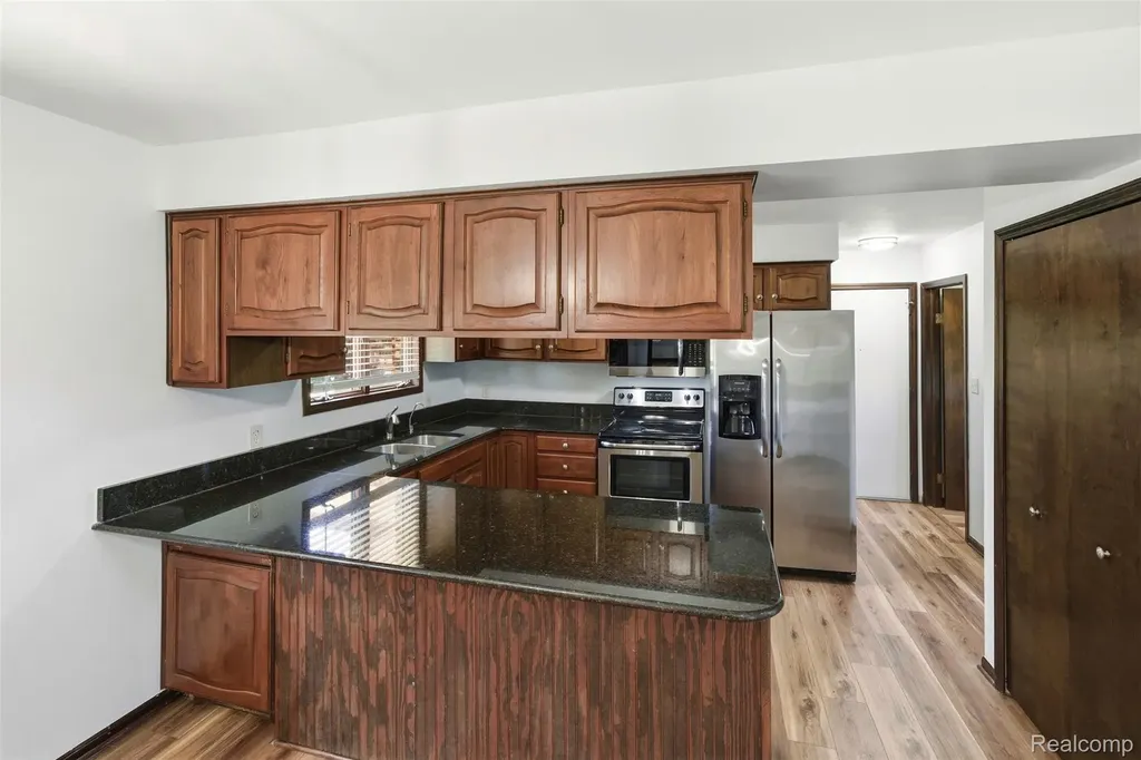 29940 29 Mile Road Lenox Township MI 48048