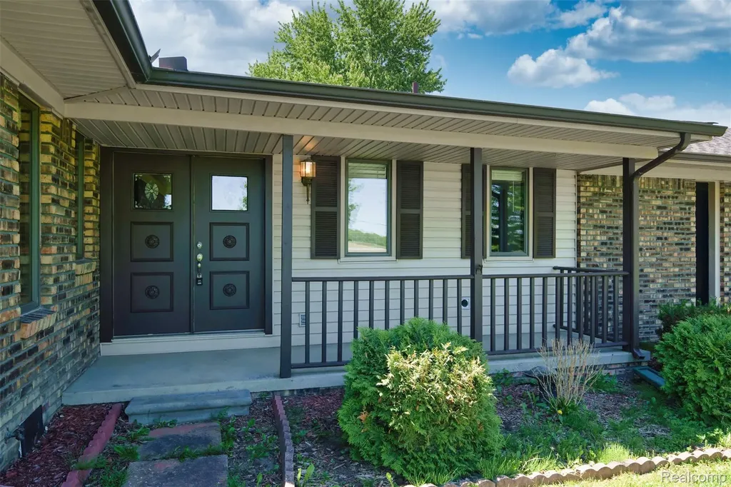 29940 29 Mile Road Lenox Township MI 48048