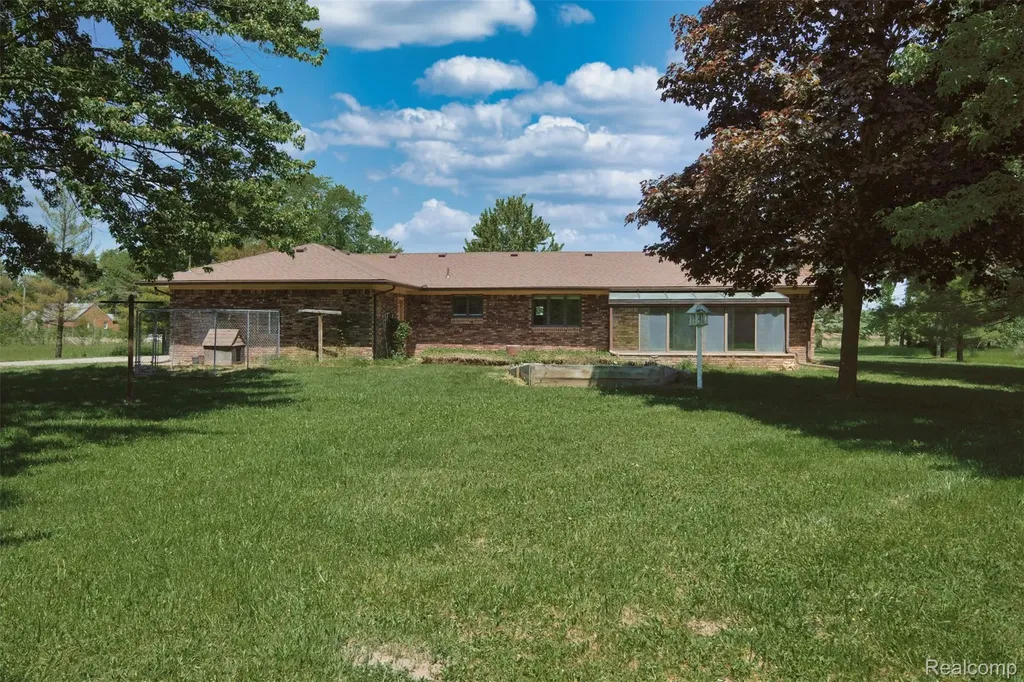 29940 29 Mile Road Lenox Township MI 48048