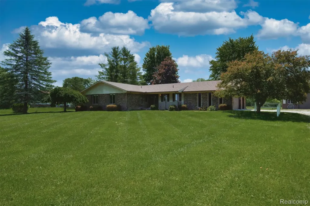 29940 29 Mile Road Lenox Township MI 48048