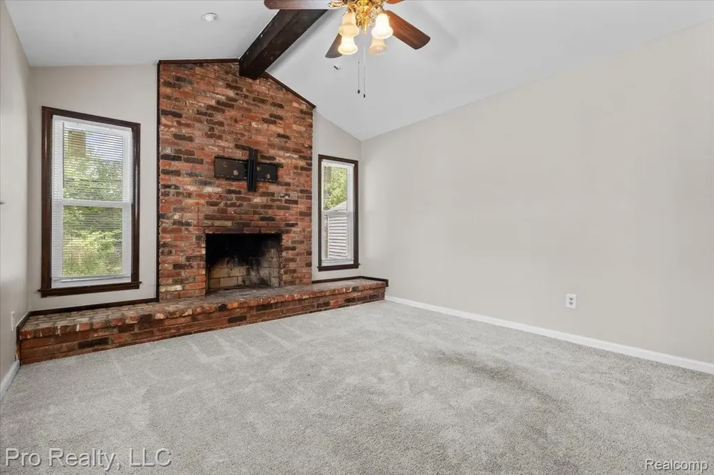 715 N Altadena Avenue Royal Oak City MI 48067