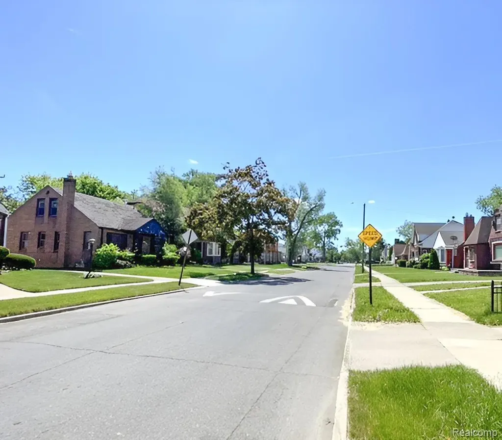 15769 Saint Marys Street Detroit City MI 48227