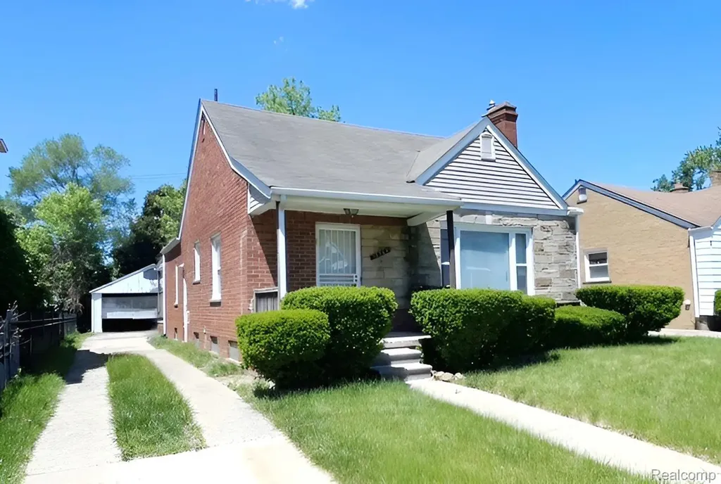 15769 Saint Marys Street Detroit City MI 48227