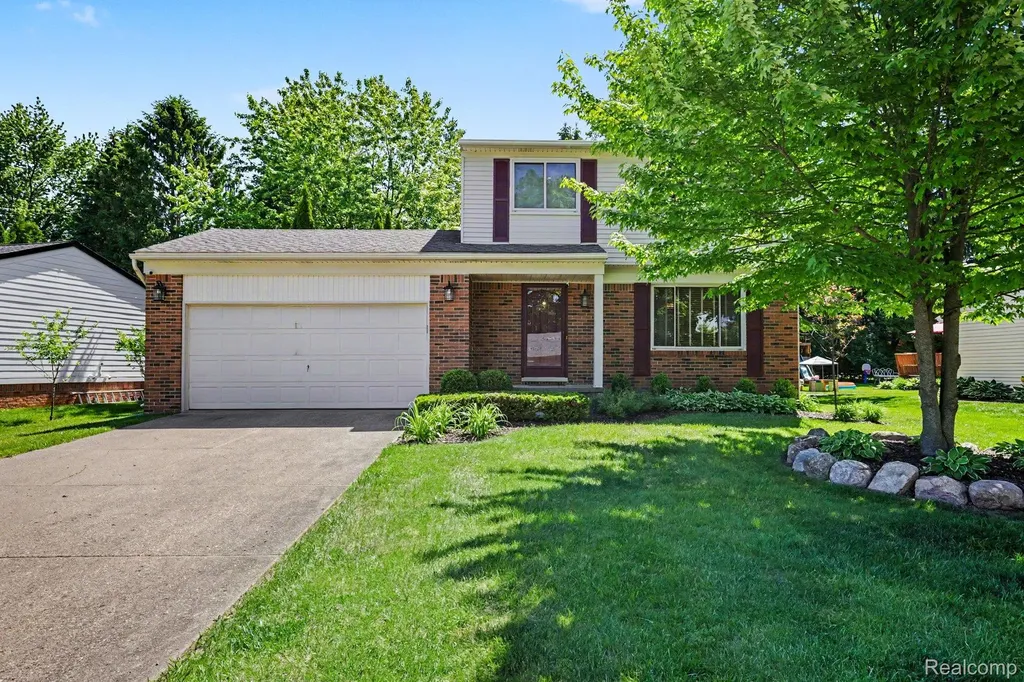 1683 Dancer Drive Rochester Hills City MI 48307