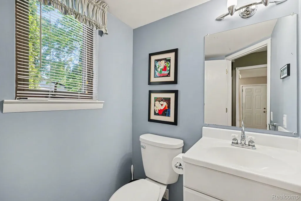 1683 Dancer Drive Rochester Hills City MI 48307