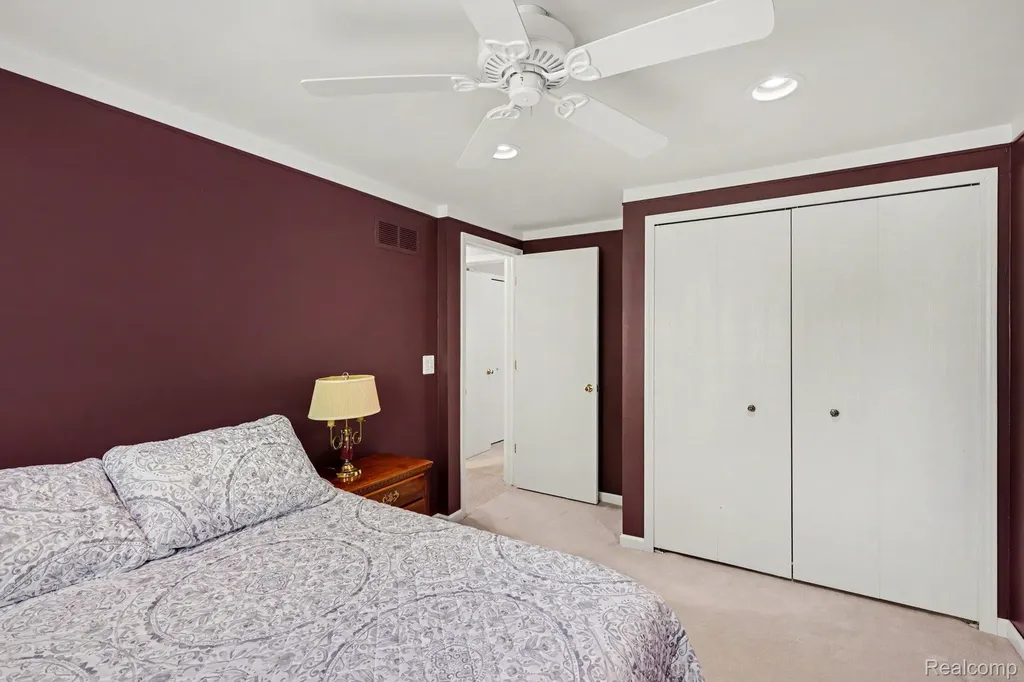 1683 Dancer Drive Rochester Hills City MI 48307