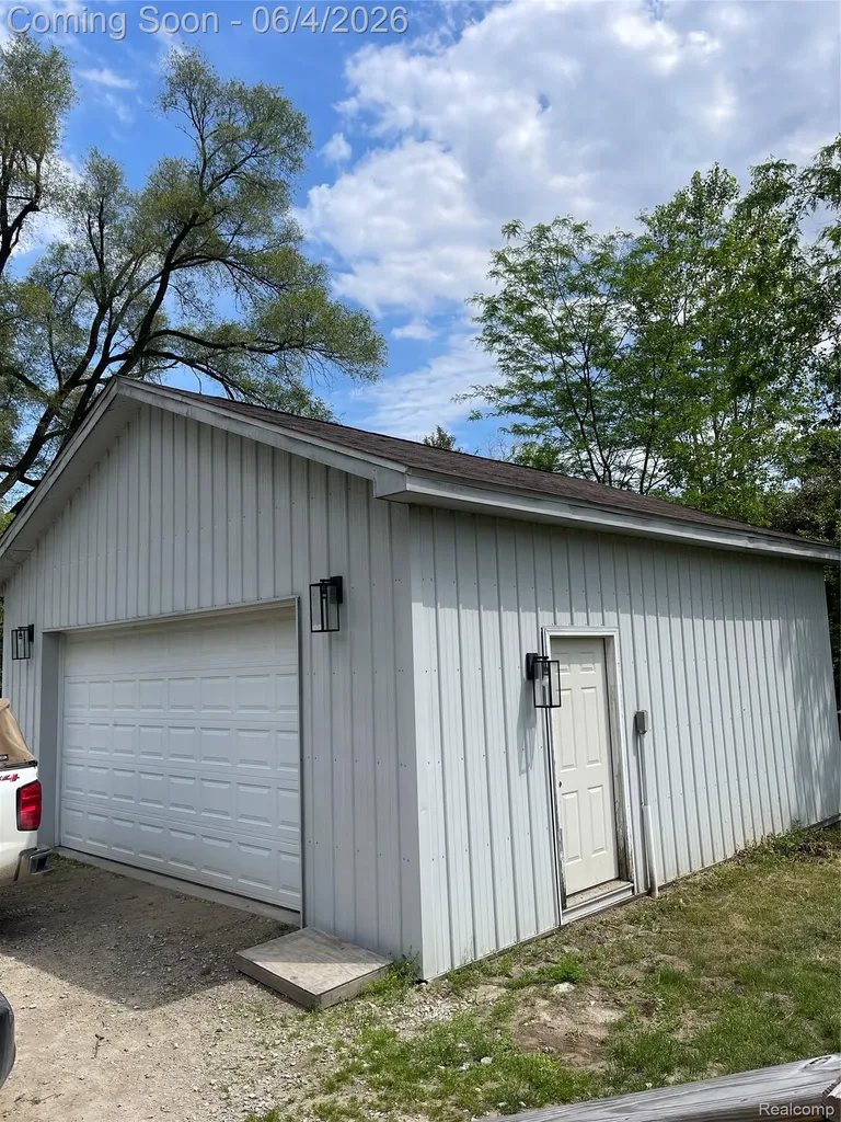 48261 Roy Court Sumpter Township MI 48111