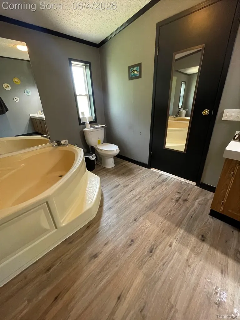 48261 Roy Court Sumpter Township MI 48111