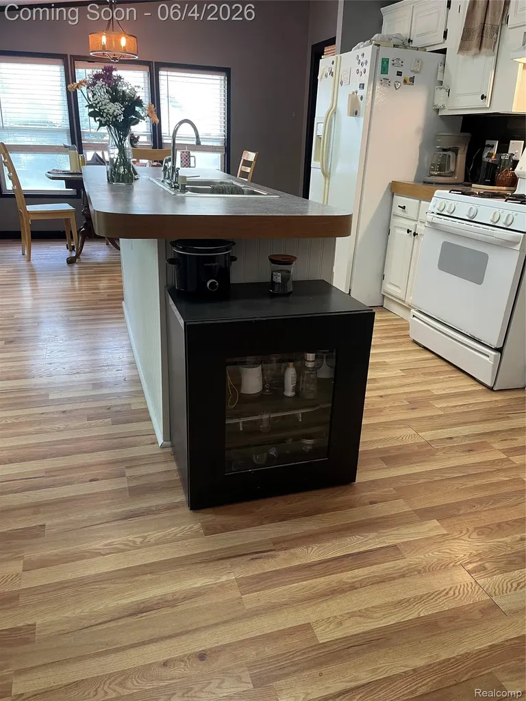 48261 Roy Court Sumpter Township MI 48111