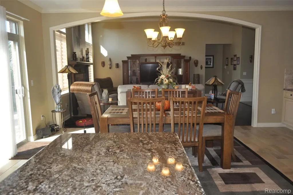 62735 Franklin Park Drive Washington Township MI 48094
