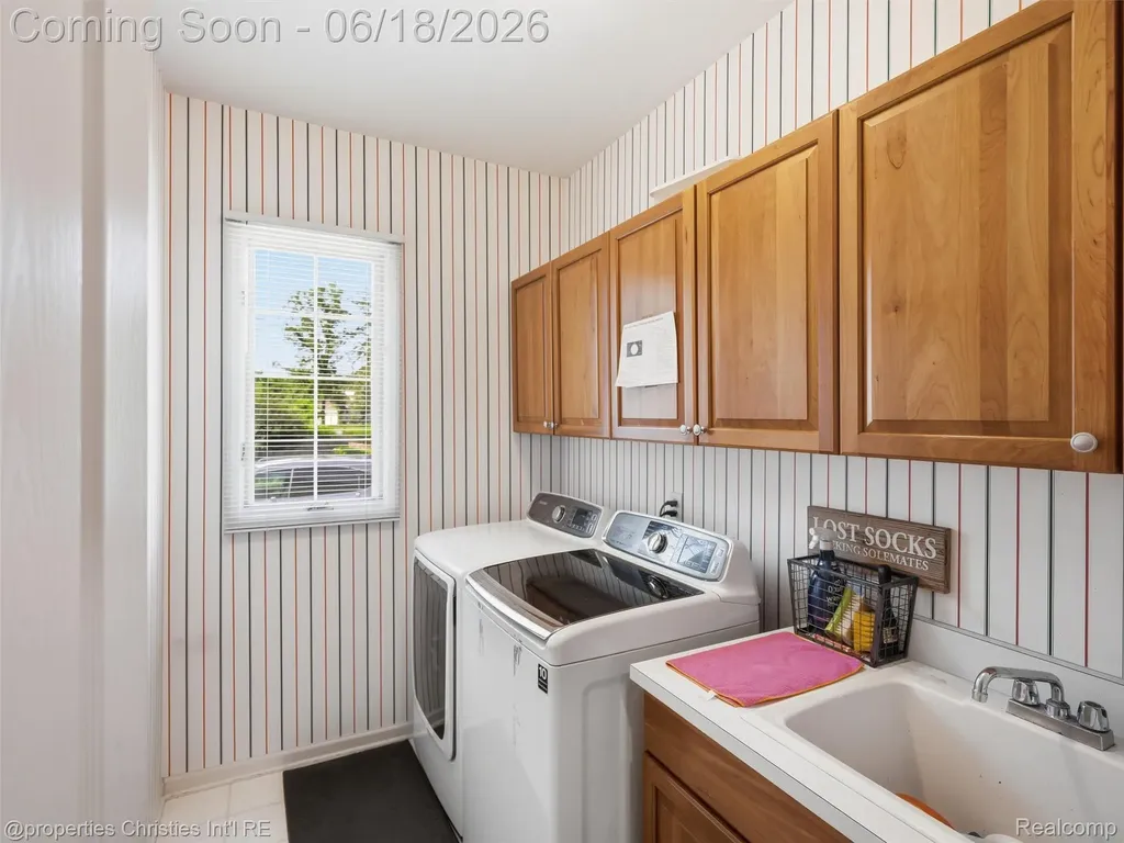 7279 Heron Way Canton Charter Township MI 48187