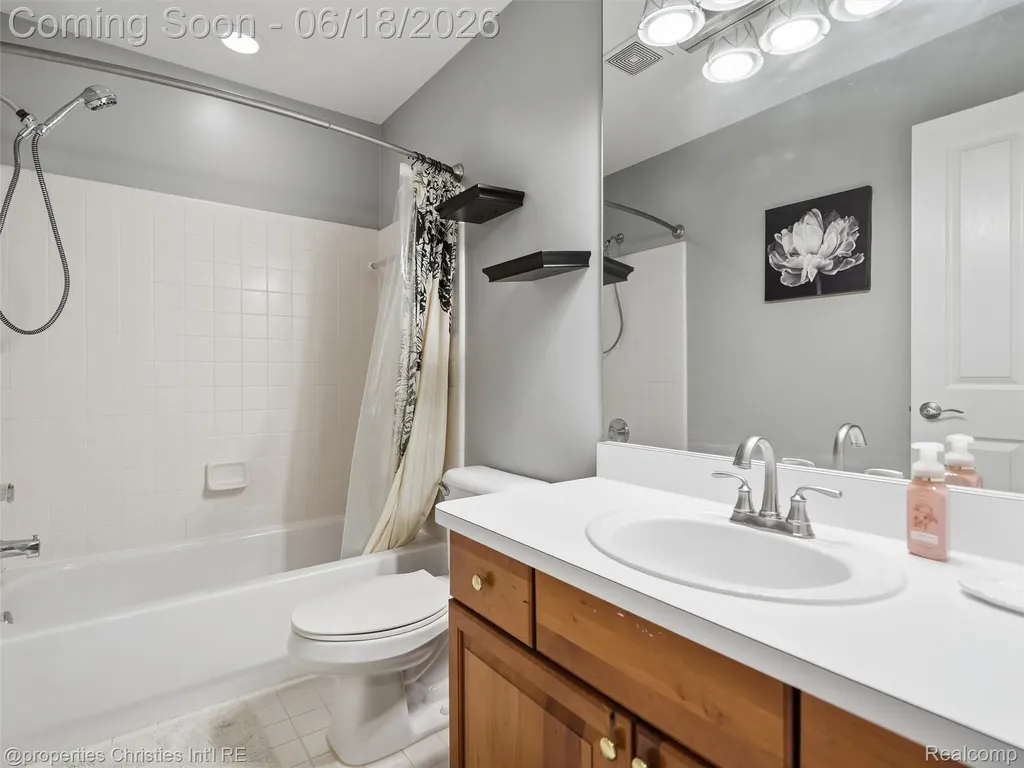 7279 Heron Way Canton Charter Township MI 48187