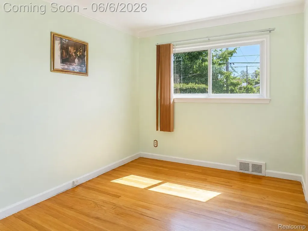 12770 Nathaline Redford Charter Township MI 48239