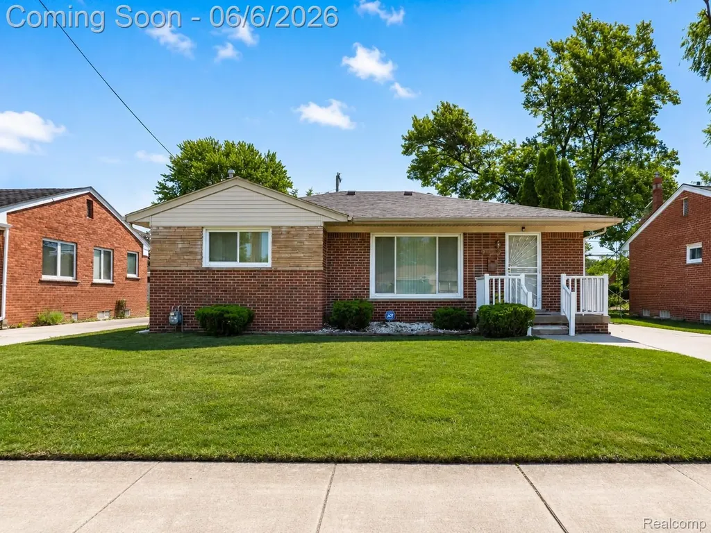 12770 Nathaline Redford Charter Township MI 48239