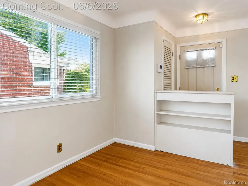12770 Nathaline Redford Charter Township MI 48239