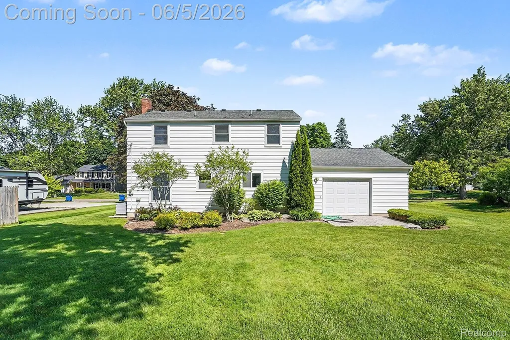 522 Old Bridge Road Grand Blanc City MI 48439