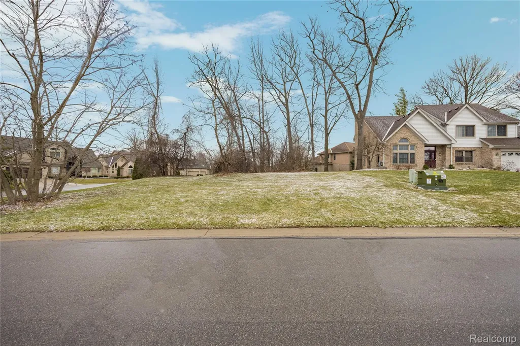 00 Forest Bay Drive Waterford Charter Township MI 48328