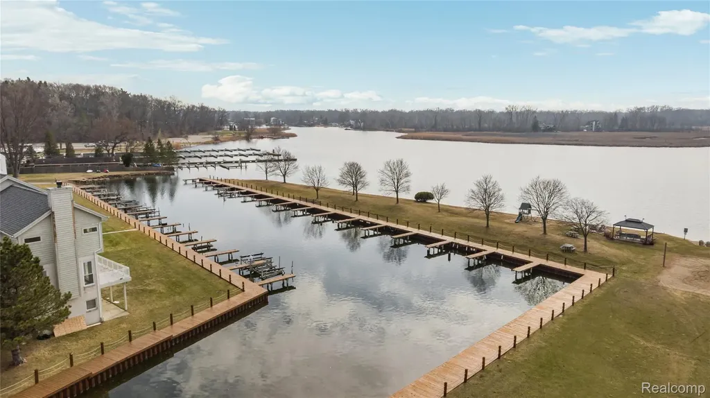 00 Forest Bay Drive Waterford Charter Township MI 48328